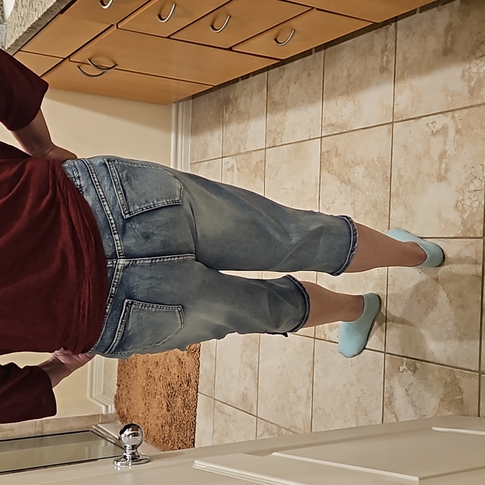 Jeans - Picture 3 of 5